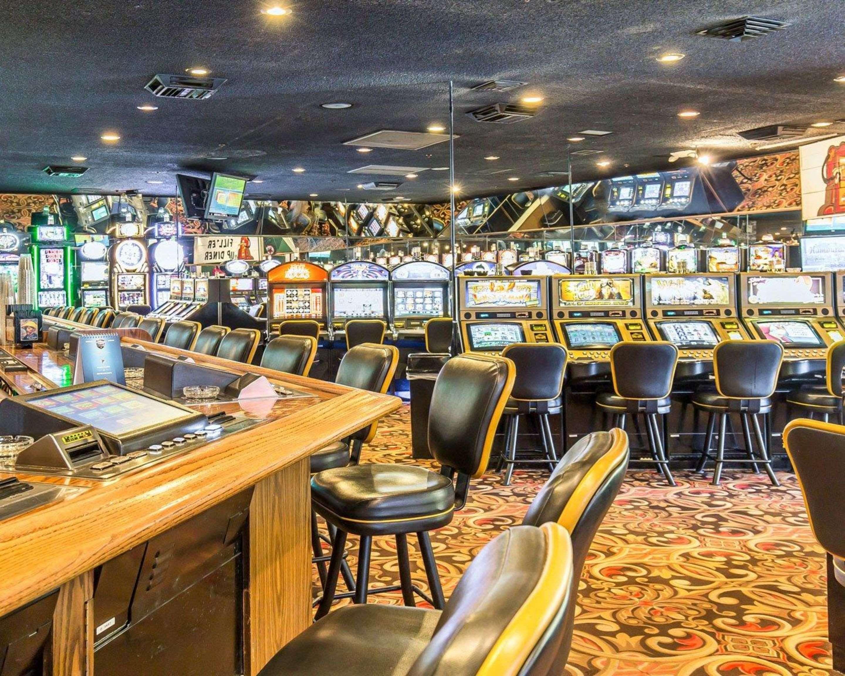 Quality Inn Winnemucca- Model T Casino Exterior photo